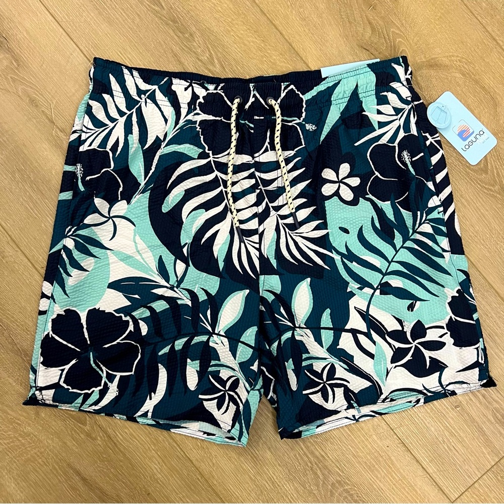 Laguna Swim Mens Short L Trunks The Volley 7”Inseam Hawaiian All Over Print NWT